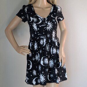 Hot Topic Dress Women's Small Black/White Lace Tie Celestial Sun & Moon Flounce